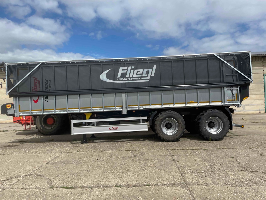 Fliegl Abschiebe-Sattelauflieger ASS 298 Agro-Truck gebraucht Baujahr 2025 – Produktbild 3