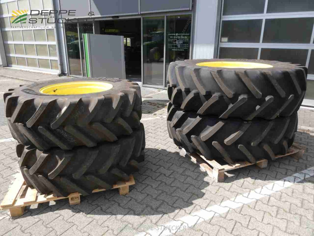 Bridgestone 480/70R28 / 520/85R38 VX-Tractor gebraucht Baujahr 2026 – Produktbild 1