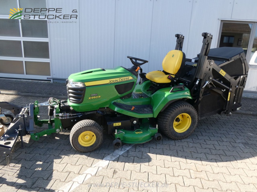 John Deere X950R mit Anbaugeräten gebraucht Baujahr 2020 – Produktbild 4