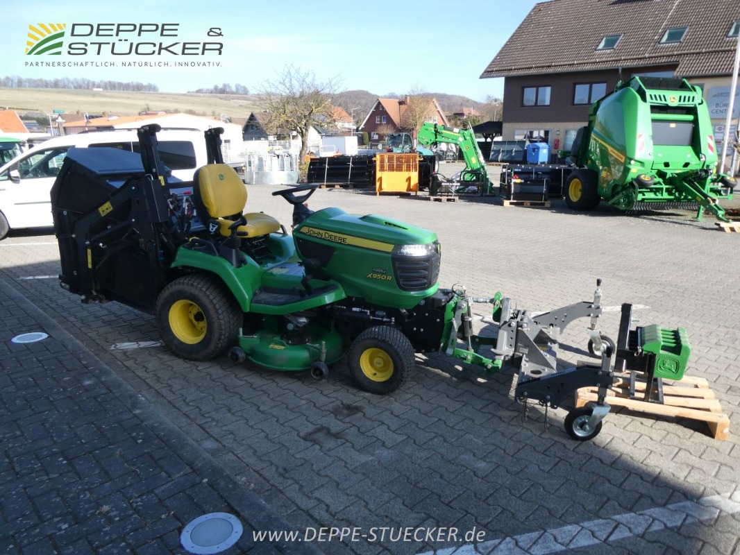 John Deere X950R mit Anbaugeräten gebraucht Baujahr 2020 – Produktbild 7