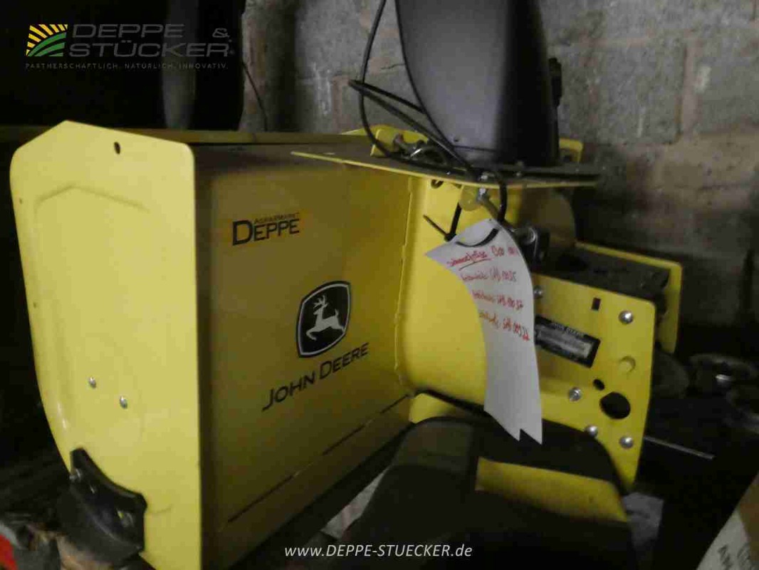 John Deere 44 Snowblower