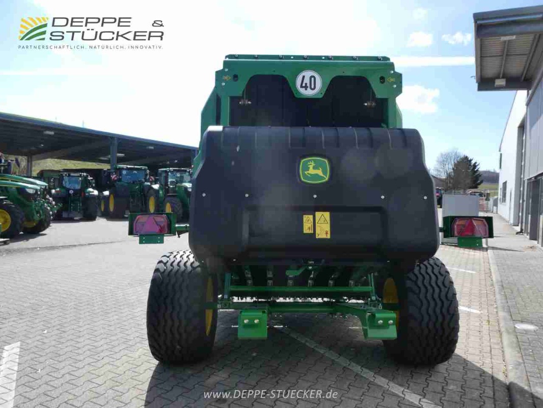 John Deere V462M mit Variabler Kammer gebraucht Baujahr 2025 – Produktbild 6