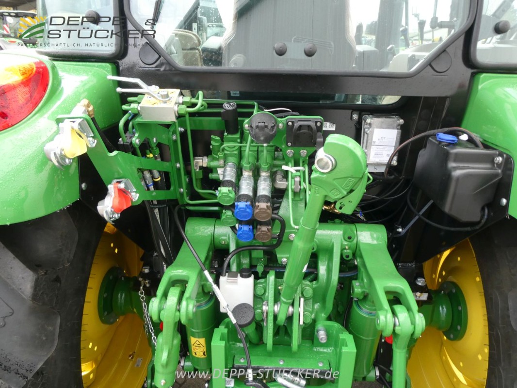 John Deere 5130M gebraucht Baujahr 2025 – Produktbild 7