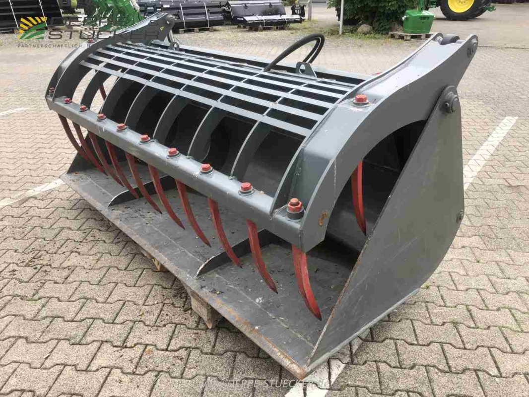 Kramer Greifschaufel 2400 gebraucht Baujahr 2023 – Produktbild 1