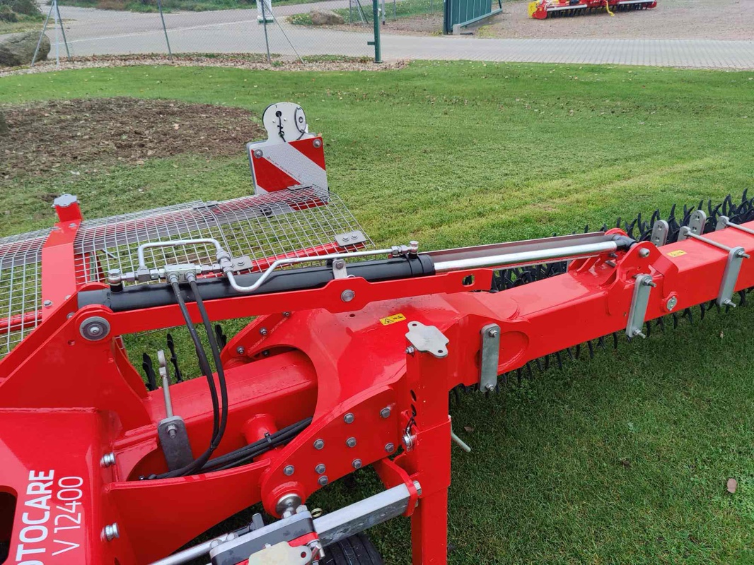 Pöttinger Rotocare V12400 gebraucht Baujahr 2023 – Produktbild 5