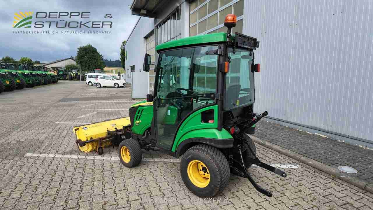 John Deere 1026R mit Anbaugeräten gebraucht Baujahr 2012 – Produktbild 7