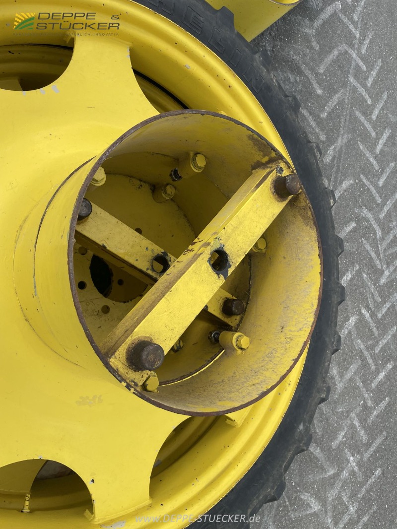Michelin Zwillingsräder 230/95 R48 incl. Kupplungen gebraucht Baujahr 2015 – Produktbild 5