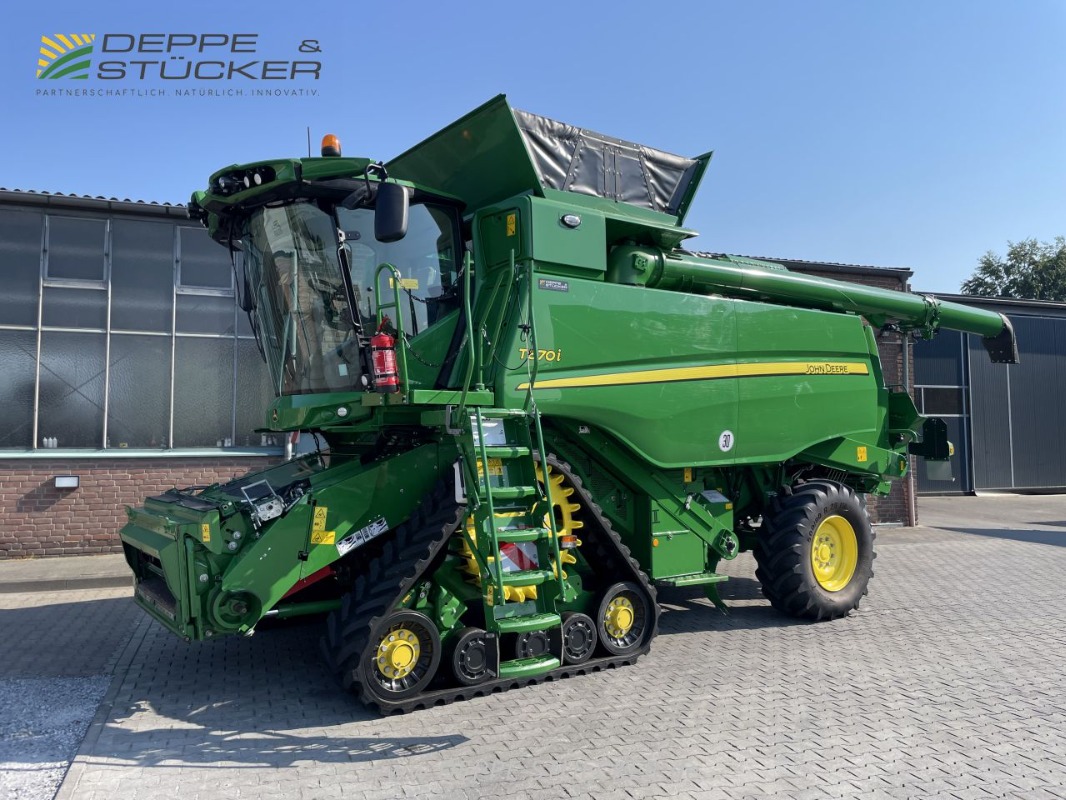 John Deere T670 Raupe